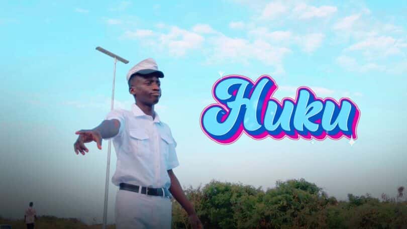 LYRICS VIDEO Alikiba – Huku Ft Tommy Flavour MP4 DOWNLOAD