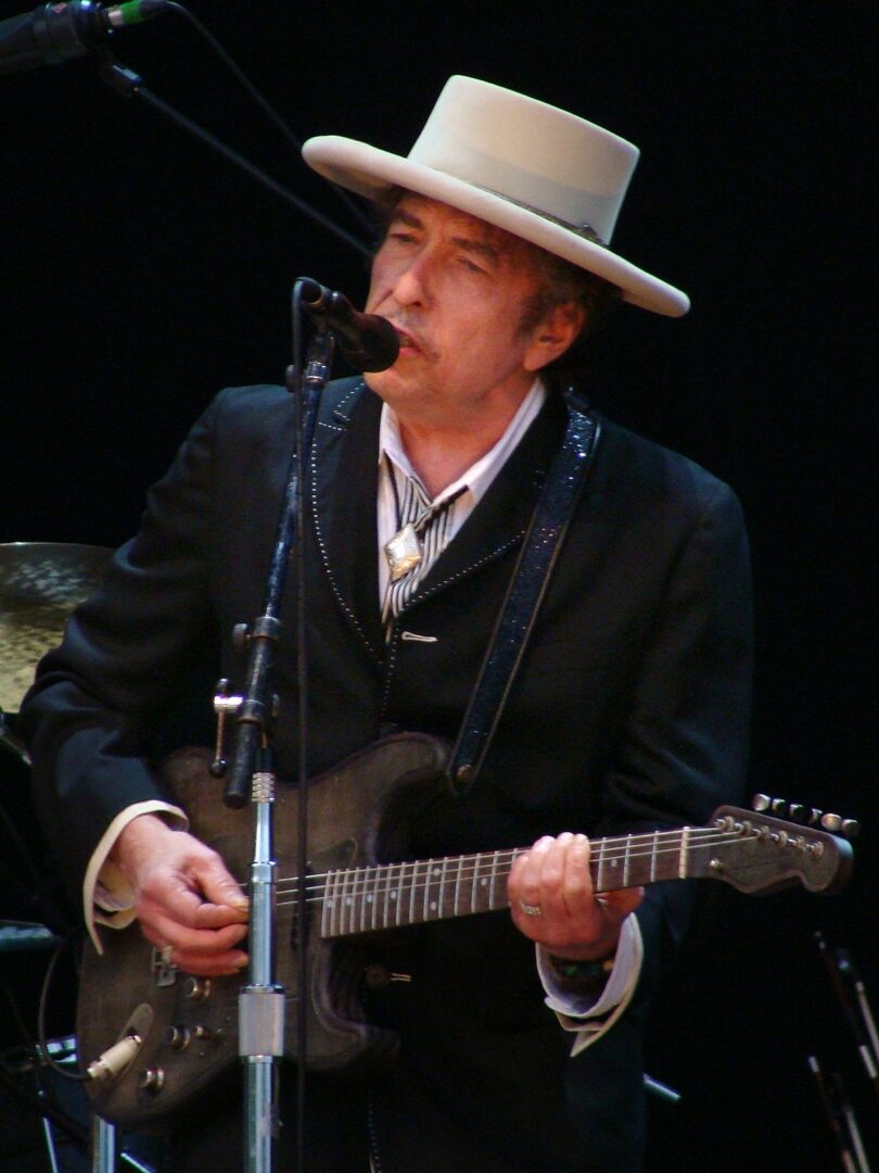 Bob Dylan Net Worth