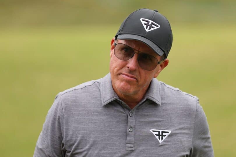 Phil Mickelson Net Worth: Teeing Off to Tremendous Wealth