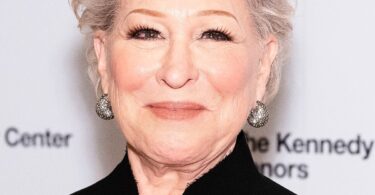 Bette Midler Net Worth: The Divine Wealth of The Divine Miss M