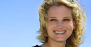 Bridget Fonda Net Worth