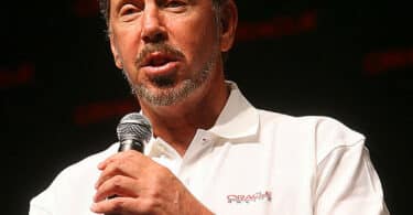 Larry Ellison Net Worth