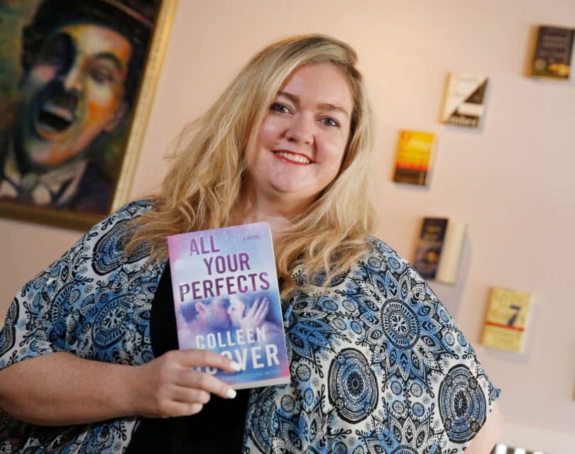 Colleen Hoover Net Worth