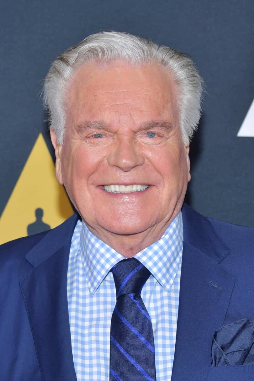 Robert Wagner Net Worth The Riches of a Hollywood Stalwart — citiMuzik