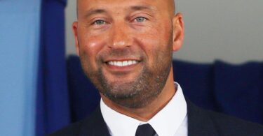 Derek Jeter Net Worth: Hitting a Financial Home Run