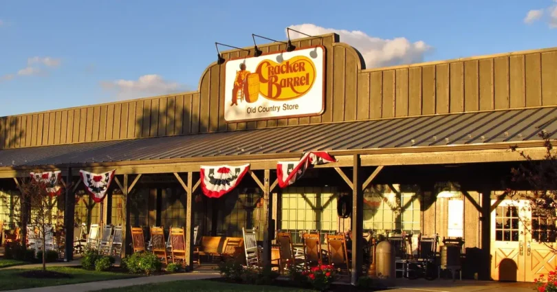 Is Cracker Barrel Open on Thanksgiving 2023? A Dining Option for the Holiday