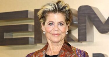 Linda Hamilton Net Worth