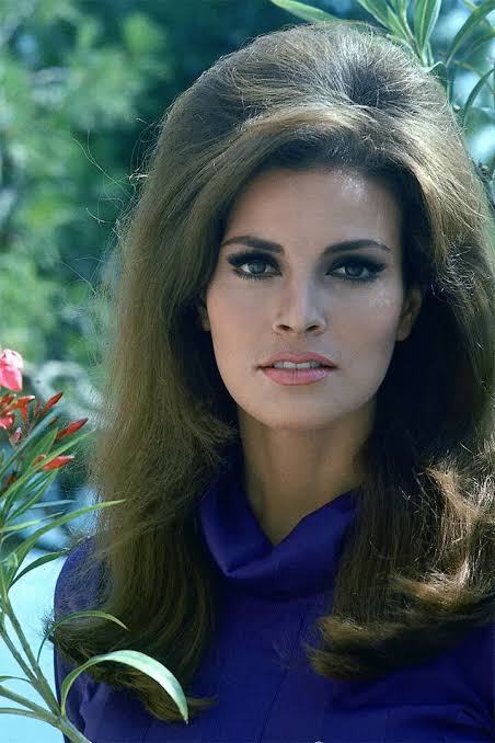 Raquel Welch Cause Of Death: Unveiling The Mystery And Its Aftermath ...