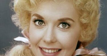 Donna Douglas Net Worth: The Financial Legacy of Elly May Clampett