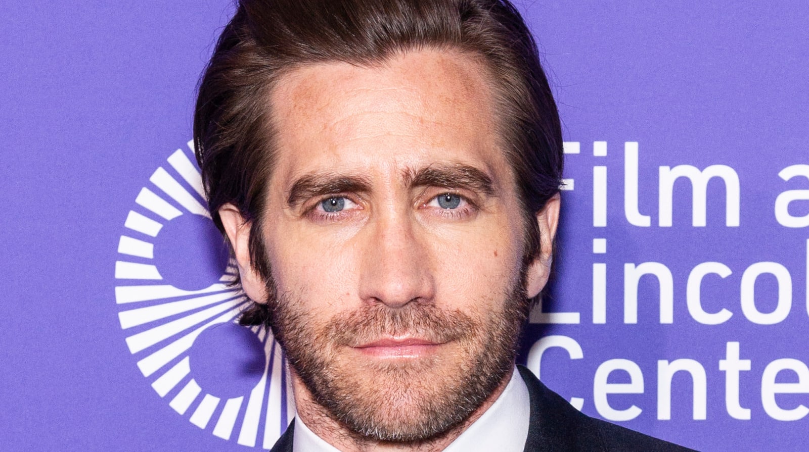 Jake Gyllenhaal Net Worth Unraveling the Wealth of a Hollywood Star