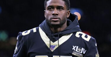 Reggie Bush Net Worth: From Gridiron Glory to Financial Field