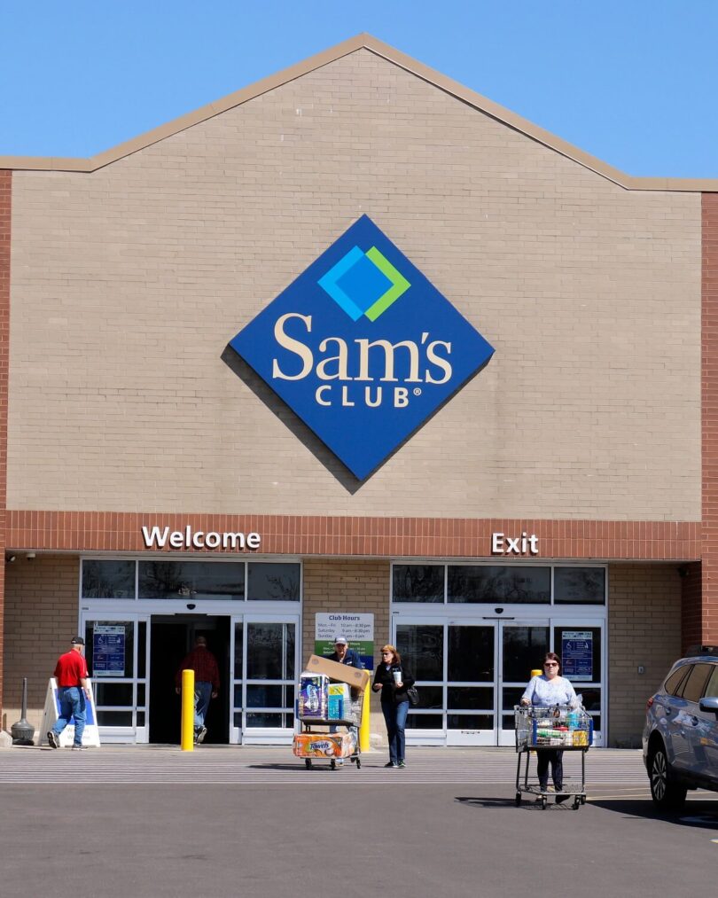 Is Sam Club Open on Thanksgiving 2023?