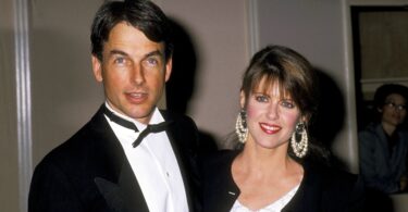 Mark Harmon Wife