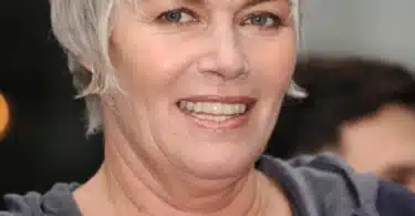 Who Is Kelly McGillis Wife