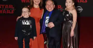 Warwick Davis Wife