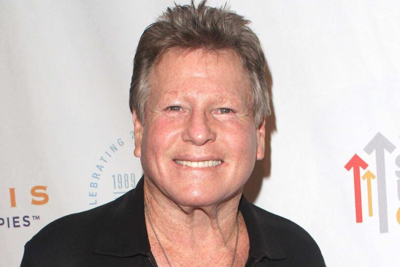 Ryan O'Neal Passes Away at 82: Iconic Star of 'Peyton Place' and 'Love Story'.