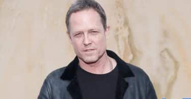 Dean Winters Net Worth