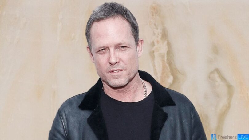 Dean Winters Net Worth