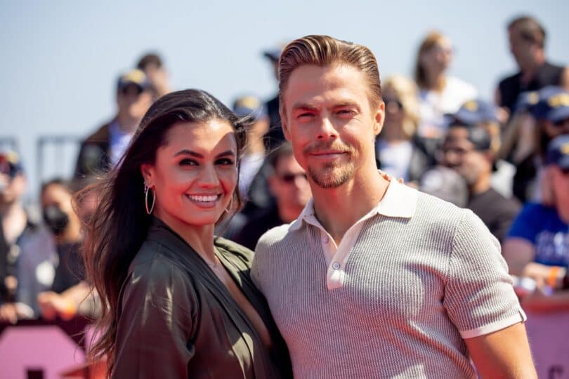 Derek Hough Wife