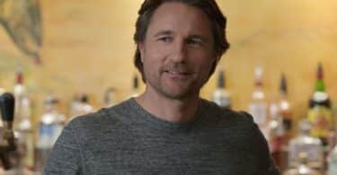 Martin Henderson Wife