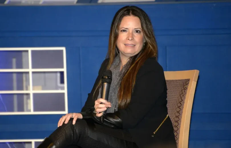 Holly Marie Combs Net Worth: Charmed by Financial Success