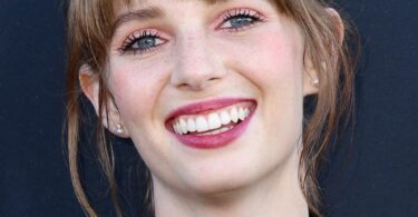 Maya Hawke Net Worth