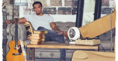 Jonathan McReynolds - God is Good LYRICS