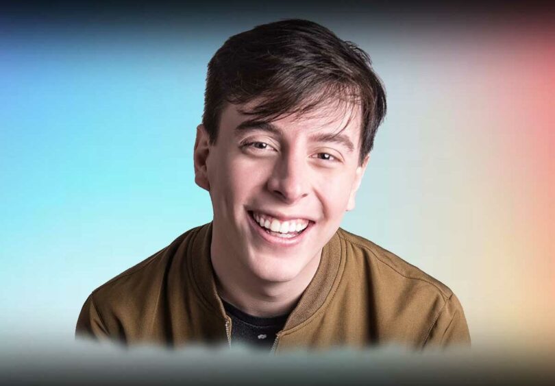 Is Thomas Sanders Gay?