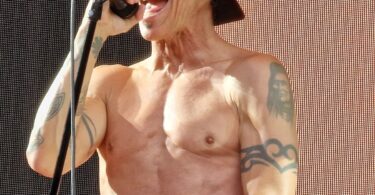 Is Anthony Kiedis Gay