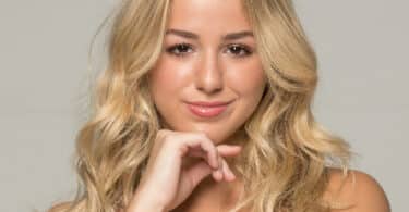 Is Chloe Lukasiak Gay