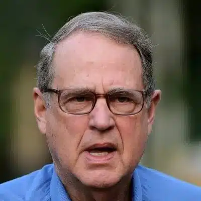 Jerry Reinsdorf Net Worth