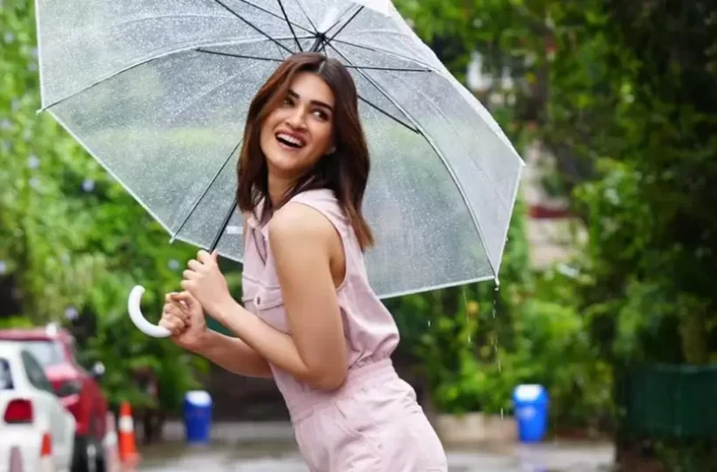 Kriti Sanon Height in Feet