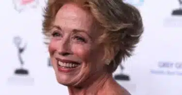 Holland Taylor Net Worth