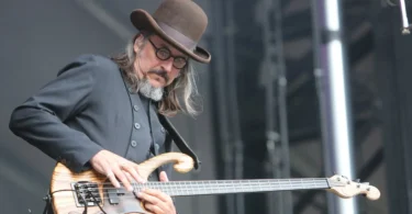 Les Claypool Net Worth