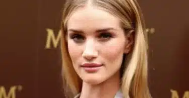 Rosie Huntington-Whiteley Net Worth