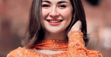 Hania Amir Age: The Fresh Face in Pakistani Cinema