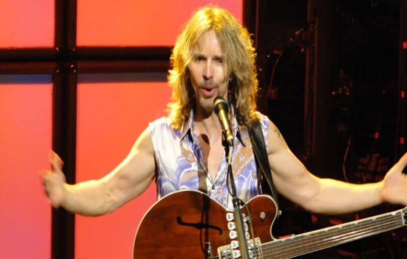 Tommy Shaw Net Worth