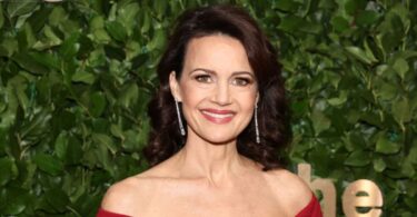 Carla Gugino Net Worth