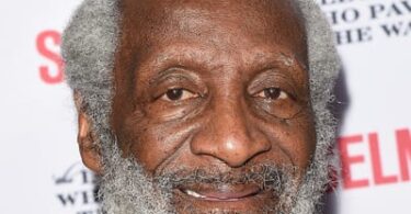 Dick Gregory Net Worth