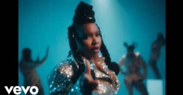 Watch Yemi Alade - Amazing Grace Video