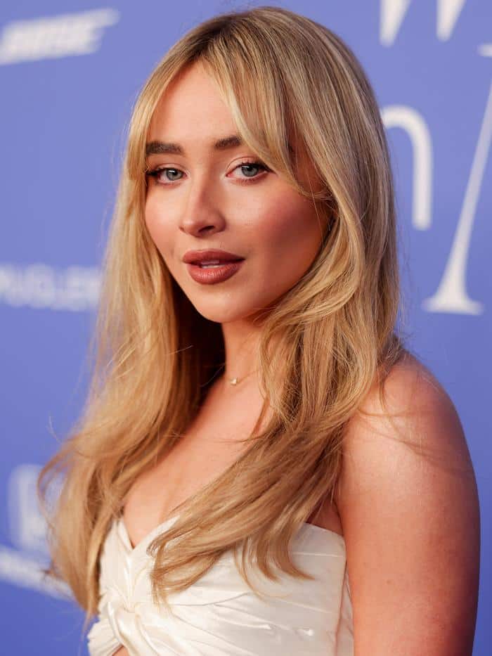 Sabrina Carpenter Height The SingerActress's Statuesque Frame — citiMuzik