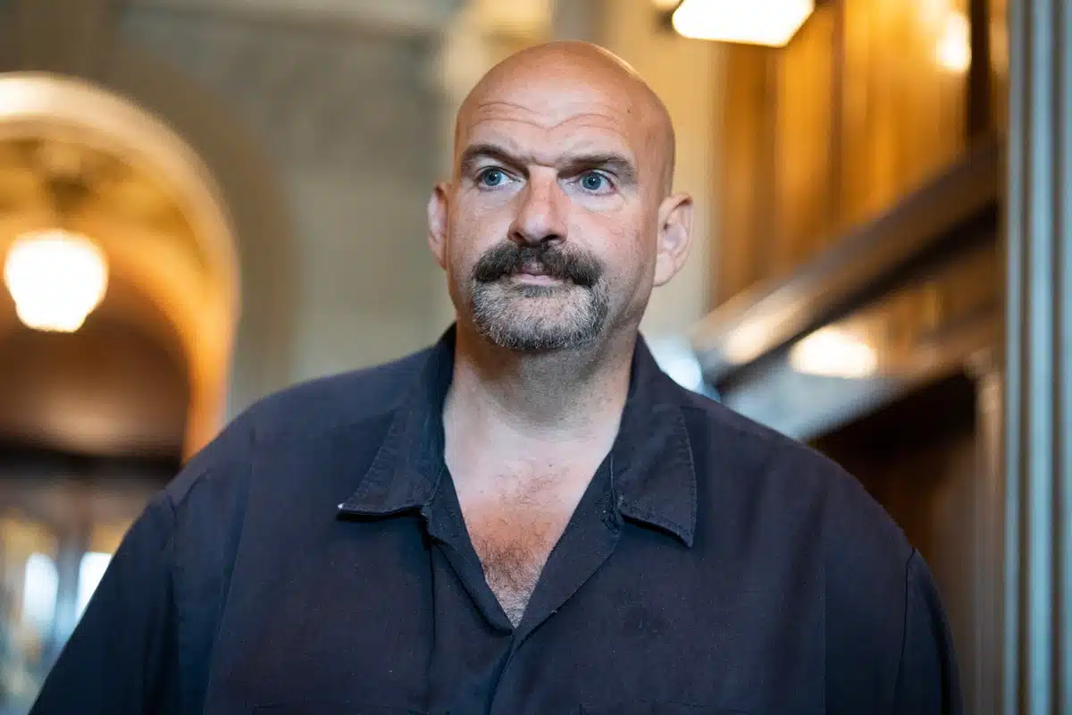 John Fetterman Height: The Politician's Towering Presence — citiMuzik