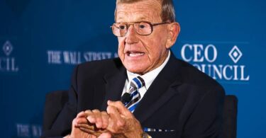 Lou Holtz Net Worth