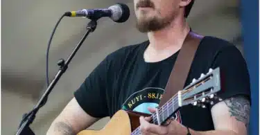 Sturgill Simpson Net Worth