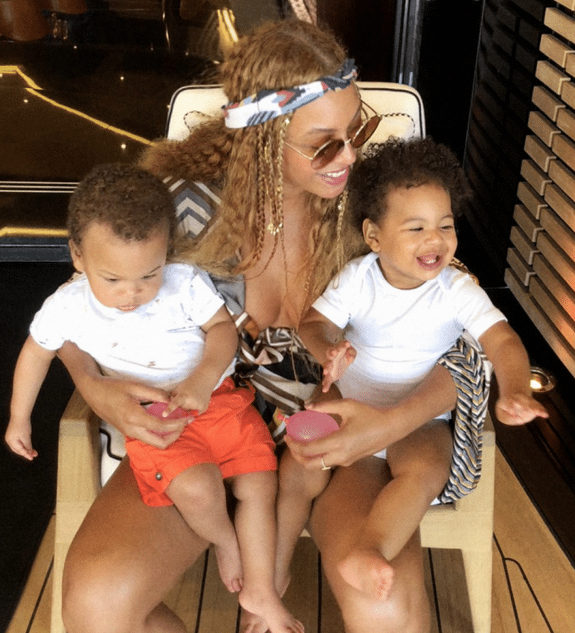 Rumi Carter Net Worth