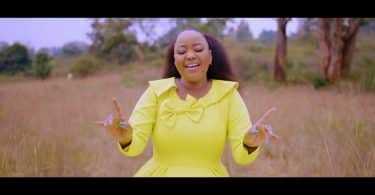 AUDIO Lizz Guchuh - Amukira ugooci MP3 DOWNLOAD