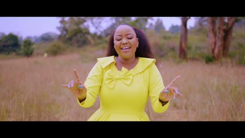 AUDIO Lizz Guchuh - Amukira ugooci MP3 DOWNLOAD