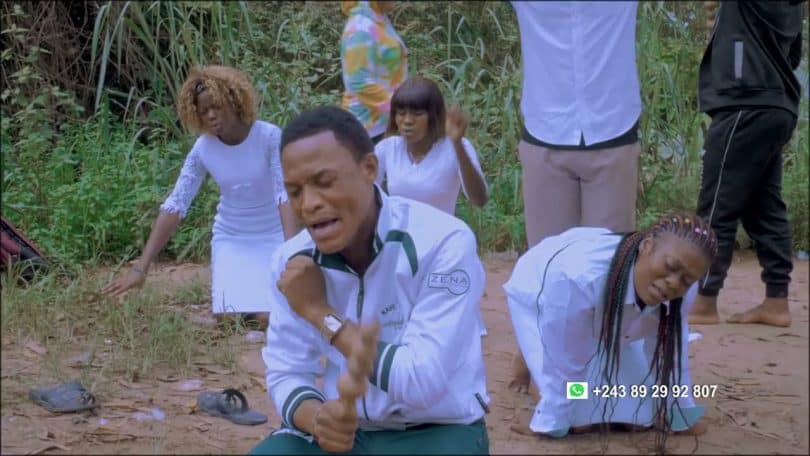 AUDIO Ev. Jean de Dieu Ft Eunice Manyanga - Papa Bana MP3 DOWNLOAD