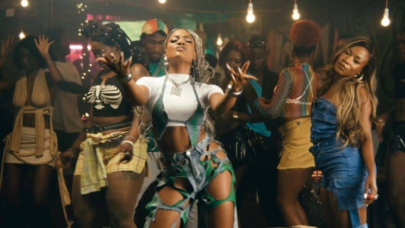 Vinka Ft Winnie Nwagi & Ava Peace - Batuleke