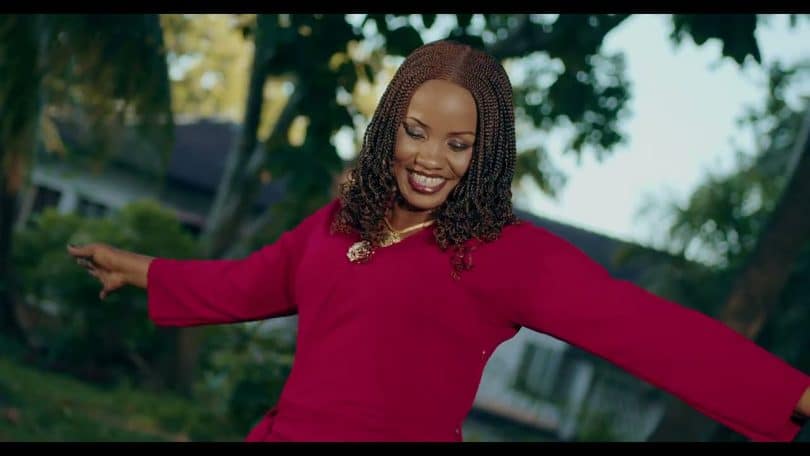 AUDIO Sarah Dominick Ft Kibonge Wa Yesu - Namjua Yesu MP3 DOWNLOAD